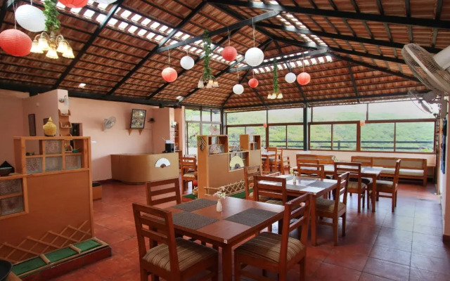 OYO 10346 The Himalayan Inn