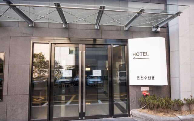 Dae Sung Kwan Hotel