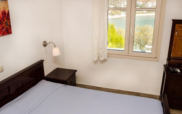 Almar Apartments