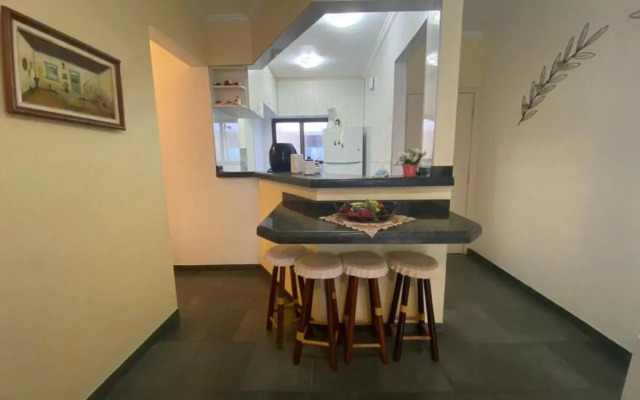 Confortável Apto.Com Piscina para 8 pessoas-Ubatuba-Enseada