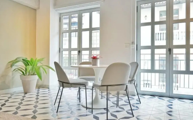 Spacious 2BR in Plaza Herrera