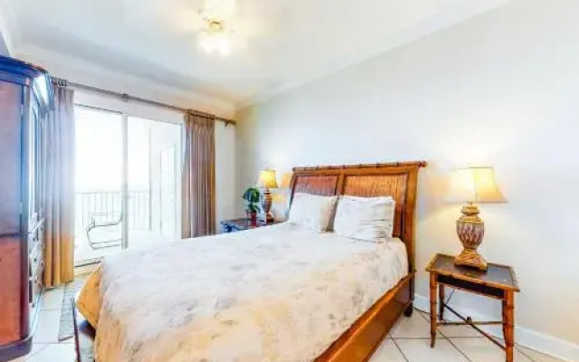 Island Royale Penthouse #301