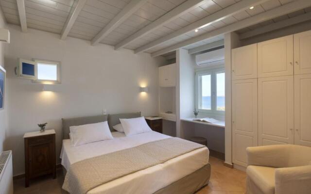 Stunning Beachfront 3BR Villa that has it ALL!