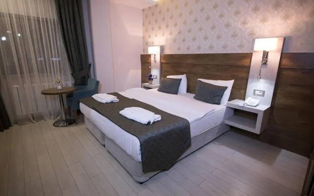 White Star Hotel