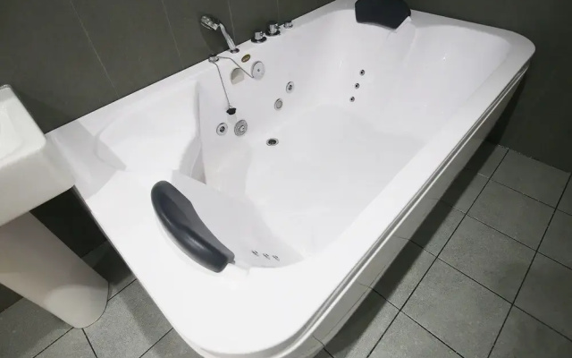 Seosan Hello Hotel