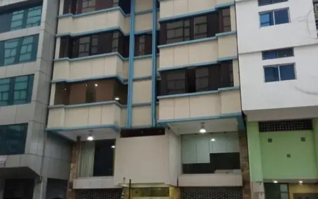 OCEANIk SUITES & HOTEL