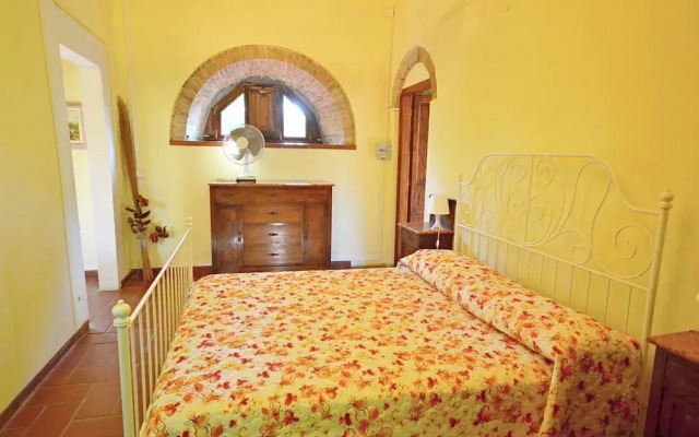 Modern Holiday Home in Rosignano Marittimo Near Forest