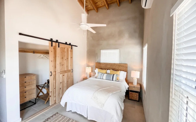 Paradise Cove 3 Bedroom Home