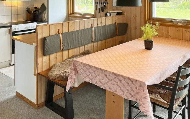 6 Person Holiday Home in Tarm