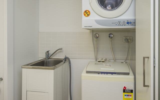 1 Bright Point Apartment 2104