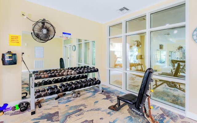 Legacy Towers I Deluxe