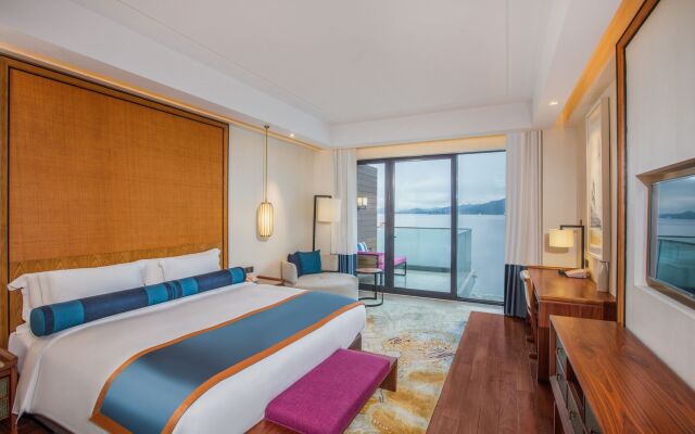 Crowne Plaza Huangshan Taiping Lake