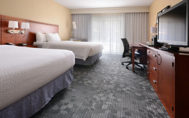Courtyard by Marriott Dallas Richardson at Spring Valley