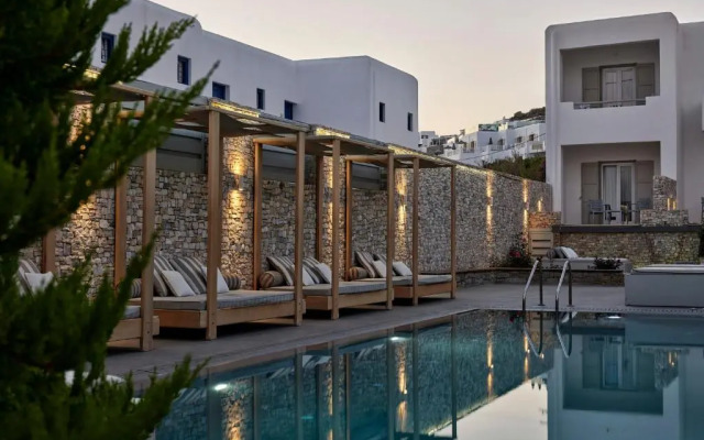 Kosmoplaz Beach Hotel