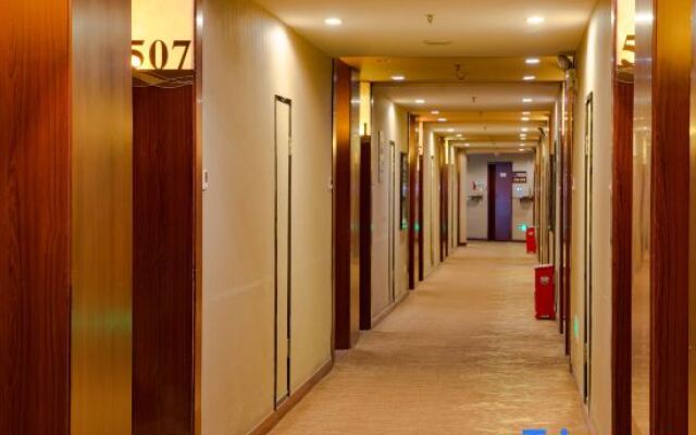 Yichang Three Gorges Dongshan Hotel
