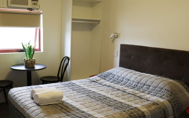 Arena Hotel