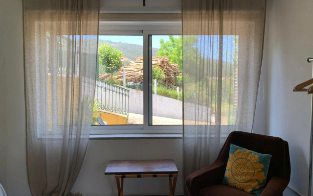 Loft - Casinha à Porta