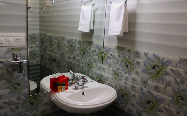 Hotel Anuj Regency