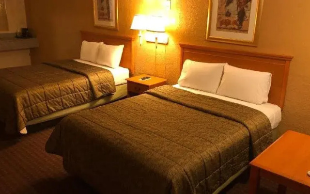 Deluxe Inn