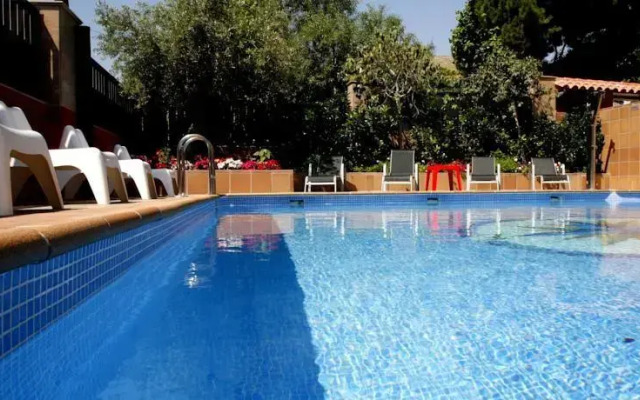 Apartamentos Vilassar & Swimming pool