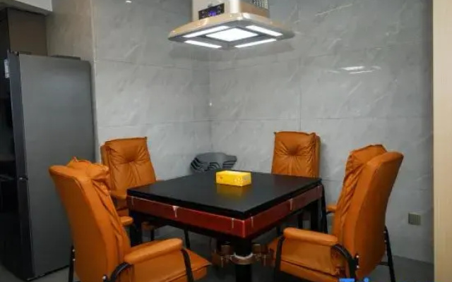 Hongyuan Shenghai Hotel