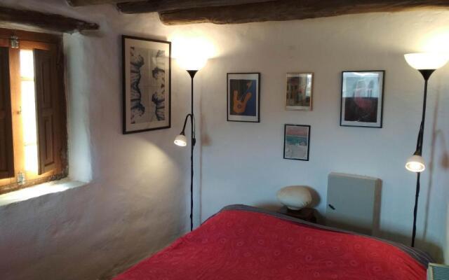 Cyclades Olive Museum's Guest House
