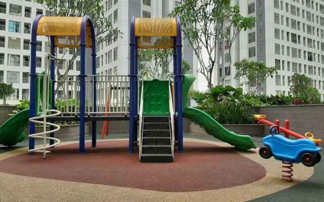 New Furnished Studio Apartment at M-Town Residence By Travelio