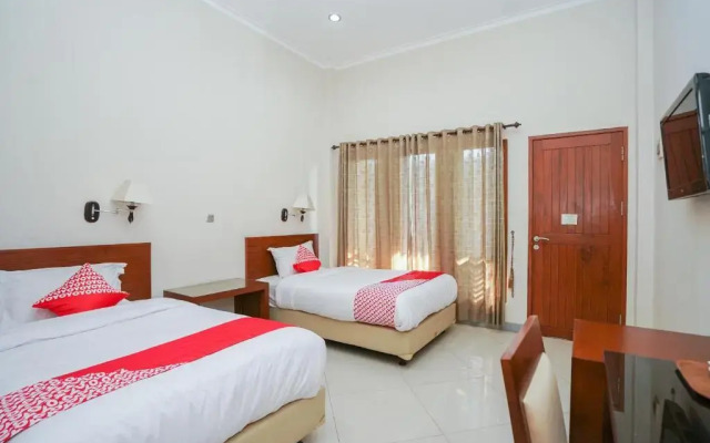 OYO 1430 Hotel Ratna Syariah