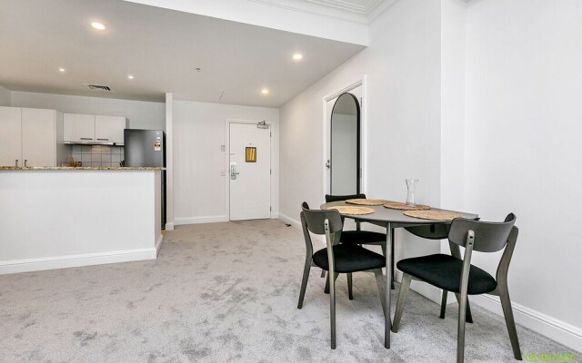 QV Modern Apartment in CBD - 078