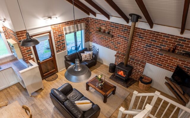 William Bay Cottages