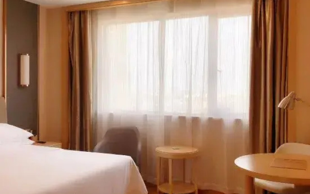 Changtai Jinbang International Hotel