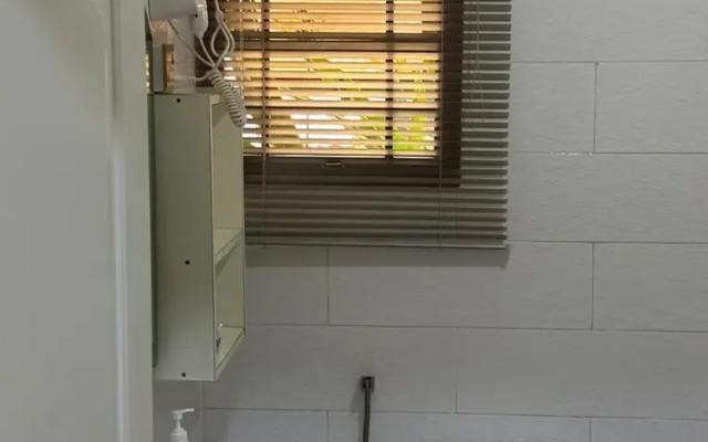 Madaki's Executive Suites