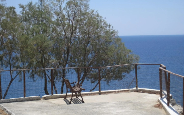Sfinias Apartments