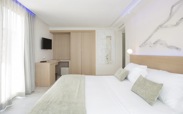 Melbeach Hotel & Spa - Adults Only