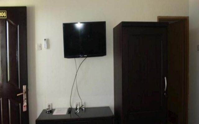 Batu Layar Hotel