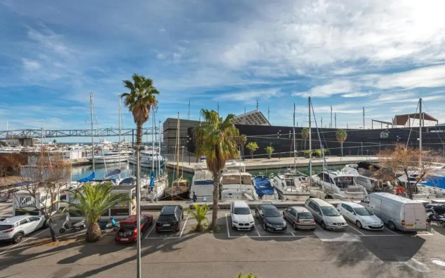 Boat Accommodations Barcelona