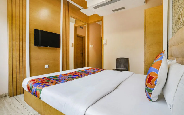 Fabhotel Neelkamal