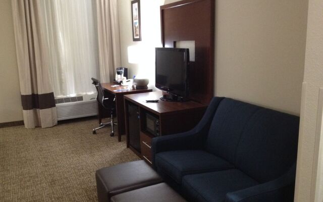 Holiday Inn Express Junction City