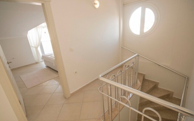 Stella Luxury Apart & Residence