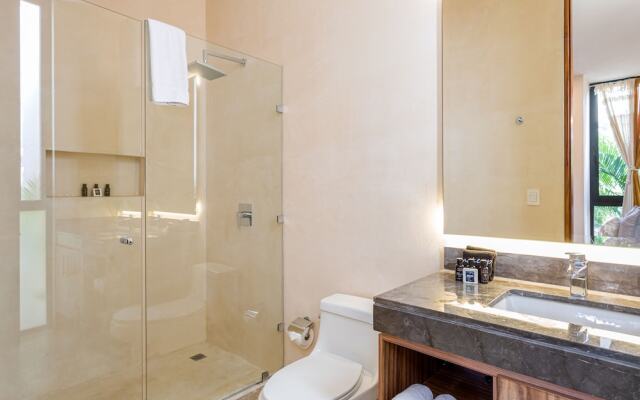 Luxury 2 Bedroom Suite Private Pool TL01