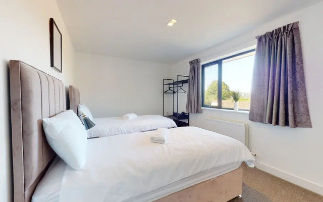 Low Greenlands Holiday Park