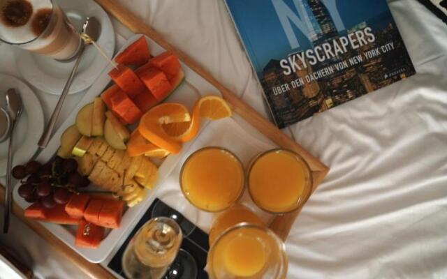 BLOCK Hotel & Living