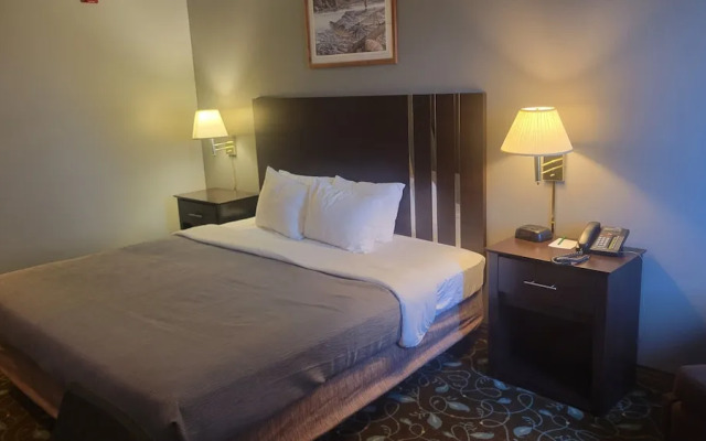 The Lodge At Pinedale
