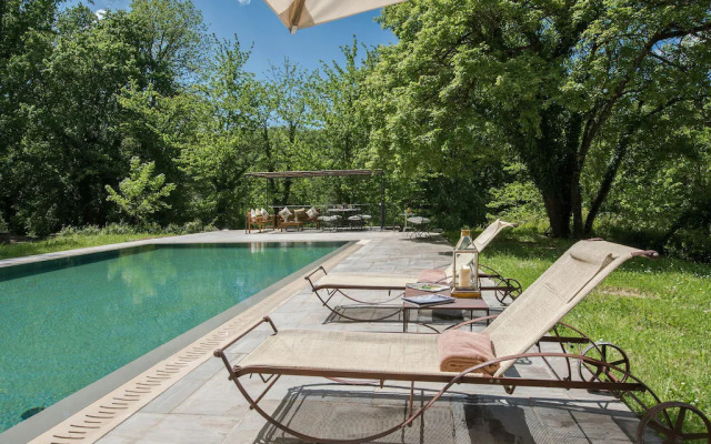 Belvilla by OYO Villa Arnia