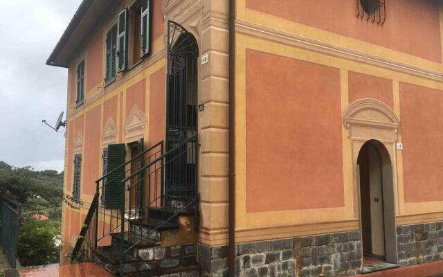 See view apartment next to the Portofino Park