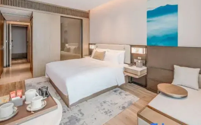 Leiyang Weihao Hotel (Wuyi Square Nanzheng Street)