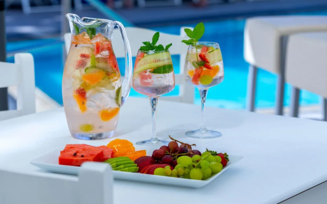 Anemi Hotel & Suites