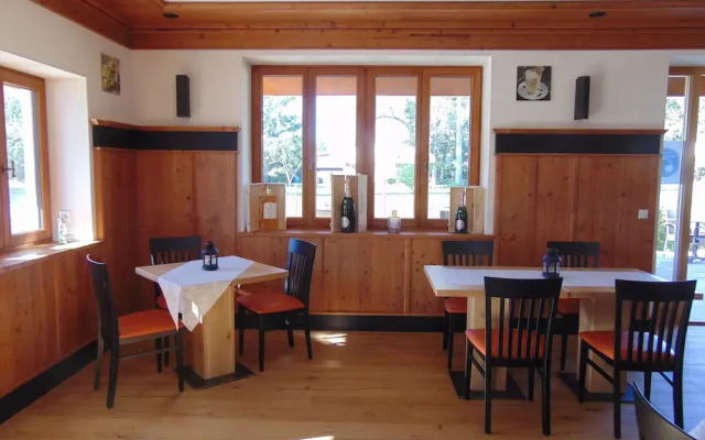 Hotel Heimfeld Cafe Restaurant