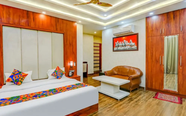 Fabhotel V Square