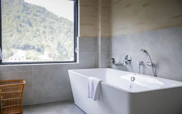 Shan Shui Jian Su Zai Shan Jian Guesthouse